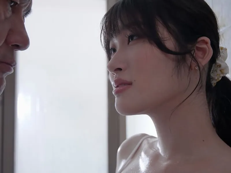 ông chồng bỏ bê, người vợ được ông chú giúp thỏa mãn cơn nứng lồn lồn